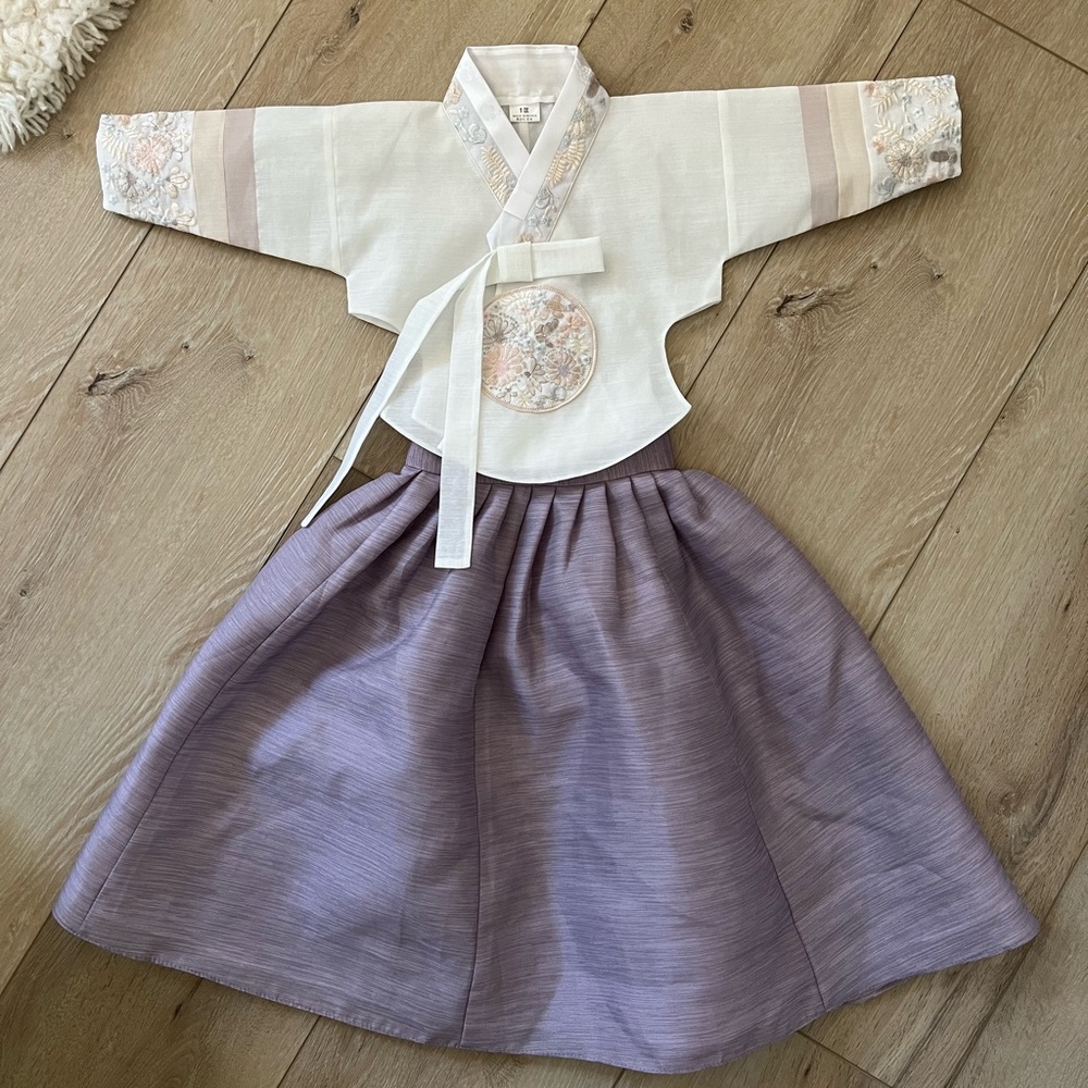 New Beautiful Traditional Korean Hanbok